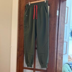 Figs Women’s High Waisted Jogger Scrubs